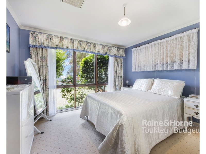 54 Sunrise Avenue, Budgewoi NSW 2262