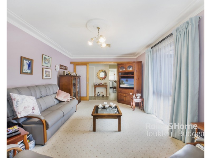 54 Sunrise Avenue, Budgewoi NSW 2262