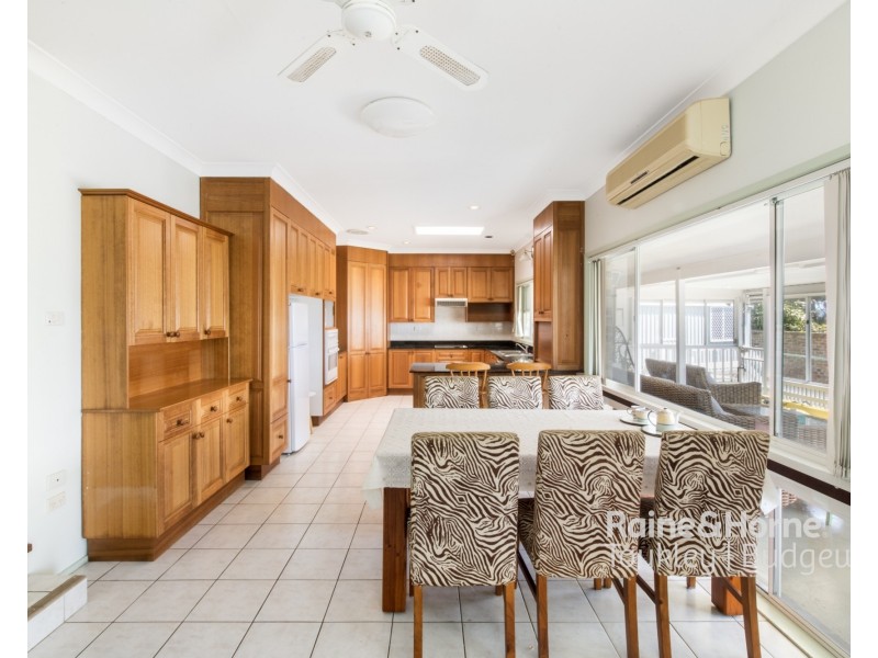 2 Leonard Avenue, Toukley NSW 2263