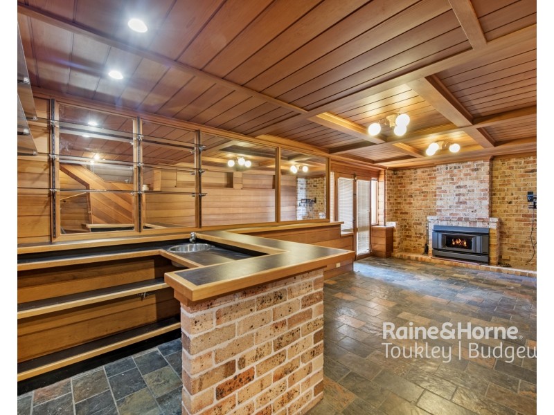 2 Leonard Avenue, Toukley NSW 2263
