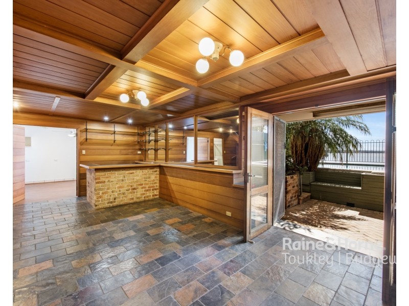 2 Leonard Avenue, Toukley NSW 2263