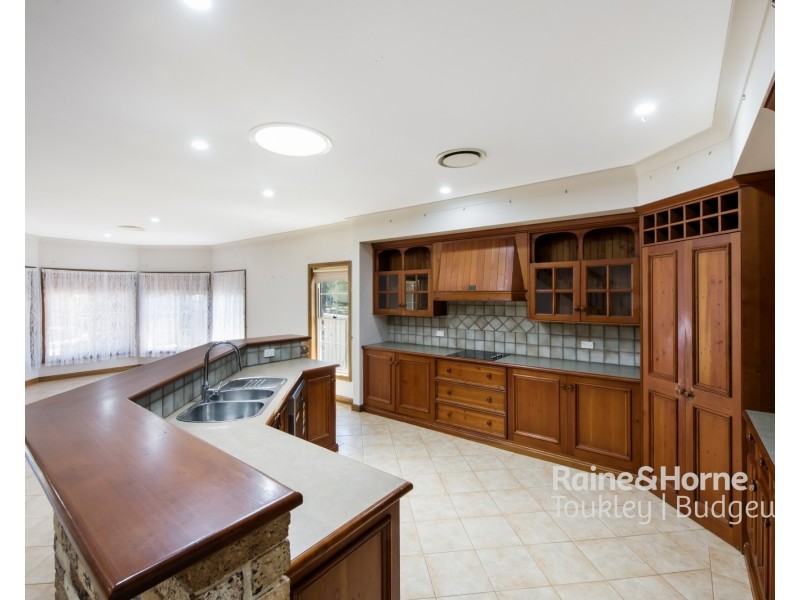 118 Sunrise Avenue, Budgewoi NSW 2262