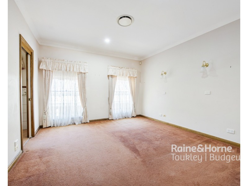 118 Sunrise Avenue, Budgewoi NSW 2262