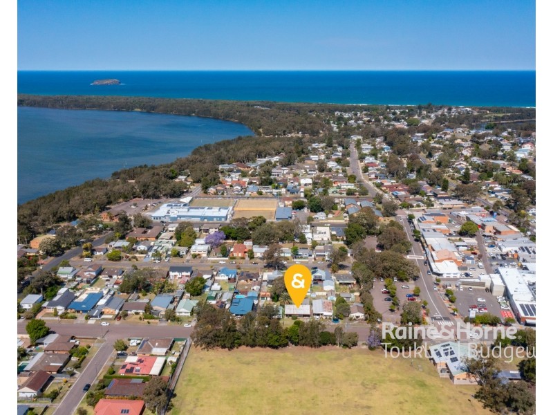 22 Noela Place, Budgewoi NSW 2262