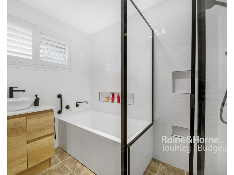 2/14 Anchor Avenue, Toukley NSW 2263
