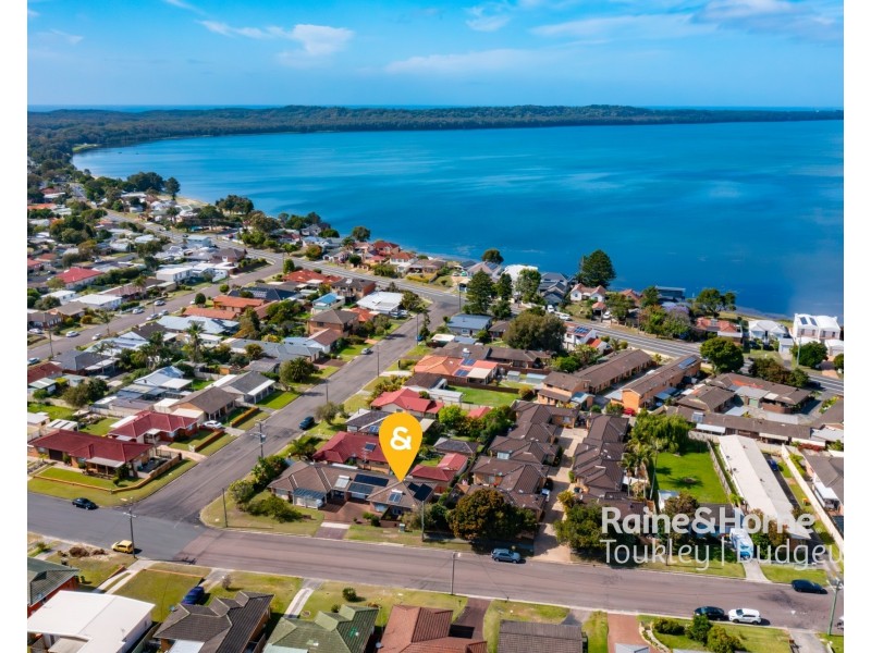 2/14 Anchor Avenue, Toukley NSW 2263