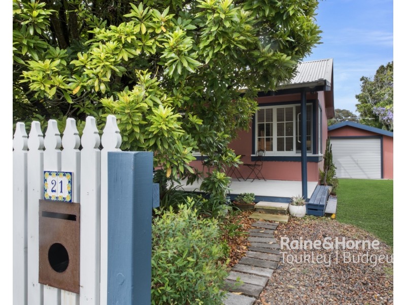 21 Seventh Avenue, Toukley NSW 2263