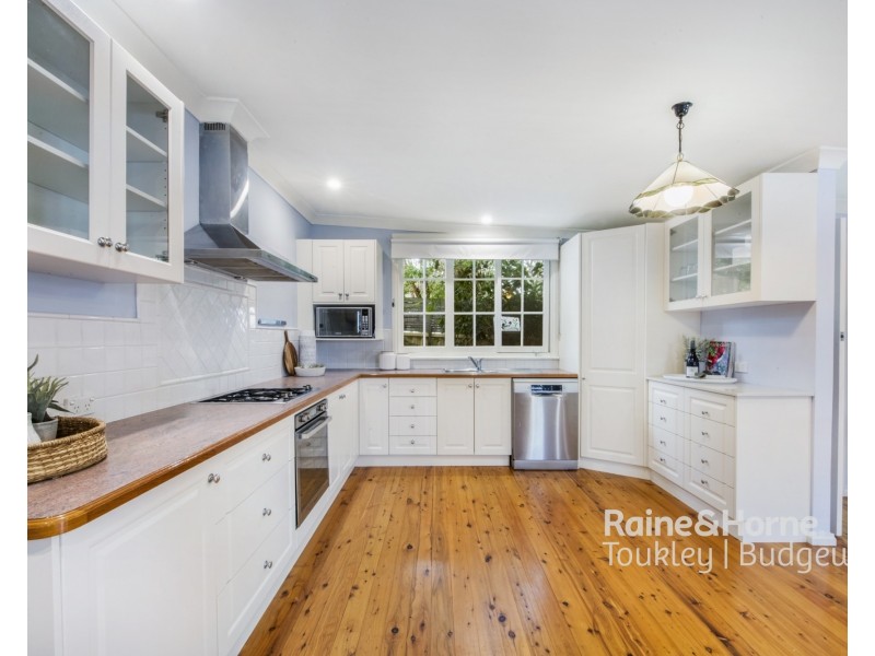 21 Seventh Avenue, Toukley NSW 2263