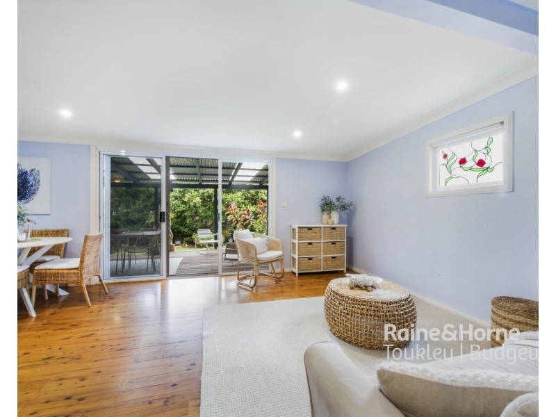 21 Seventh Avenue, Toukley NSW 2263