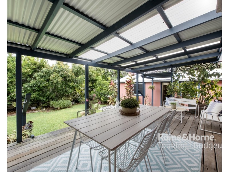 21 Seventh Avenue, Toukley NSW 2263