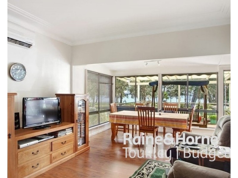 54 Leonard Avenue, Toukley NSW 2263