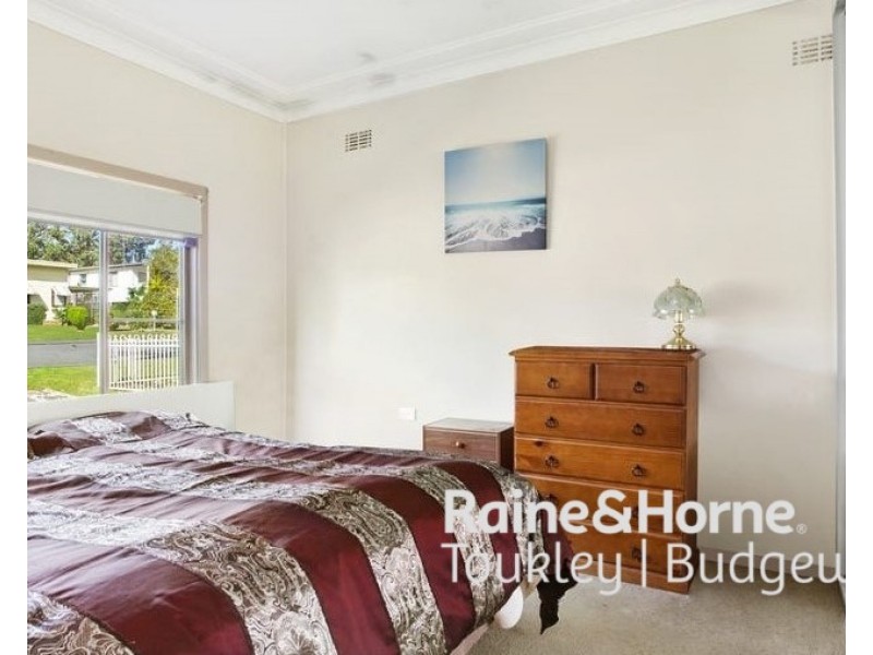 54 Leonard Avenue, Toukley NSW 2263