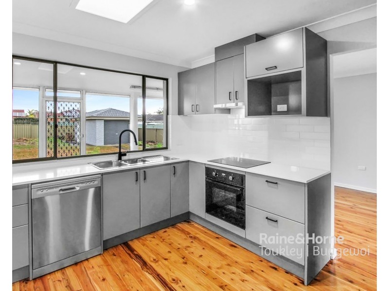 20 Phyllis Avenue, Kanwal NSW 2259