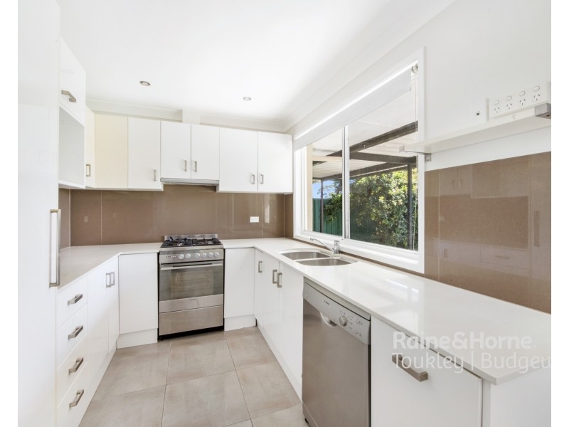 17 Gorokan Drive, Lake Haven NSW 2263