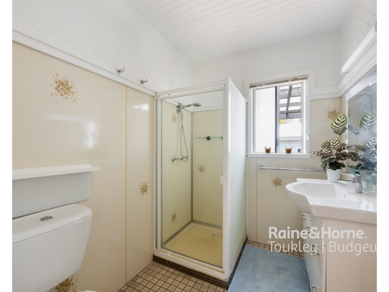 77 Woolana Avenue, Halekulani NSW 2262