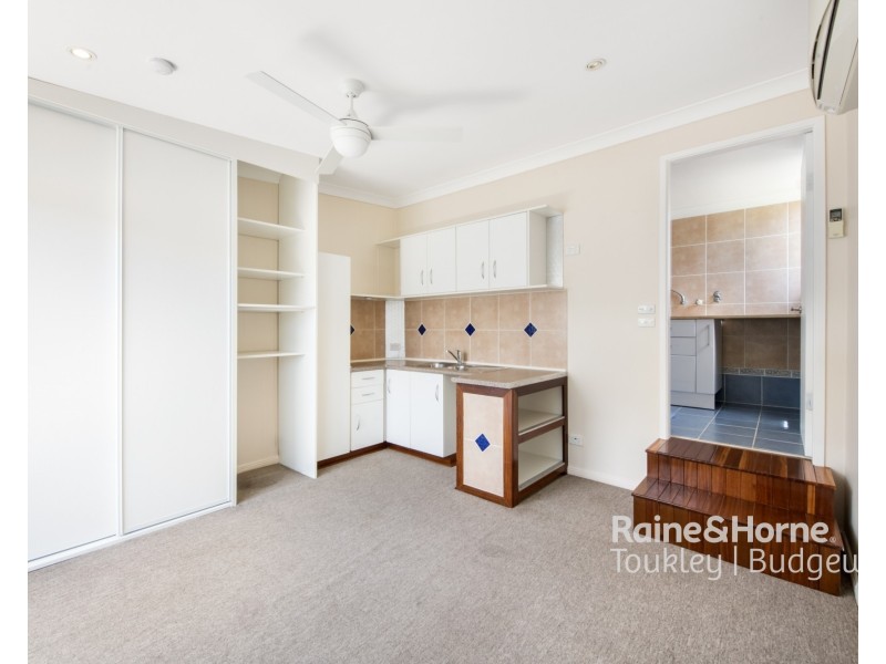 77 Woolana Avenue, Halekulani NSW 2262