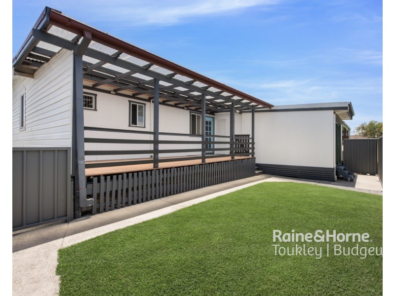 77 Woolana Avenue, Halekulani NSW 2262