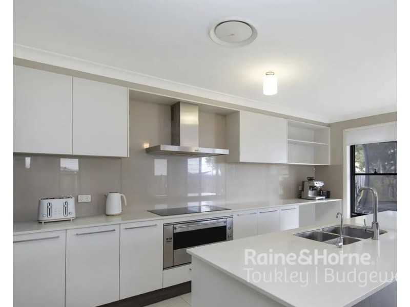 17A Tamar Avenue, Toukley NSW 2263