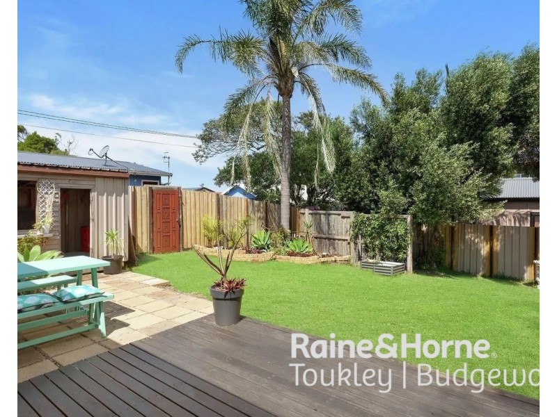 17A Tamar Avenue, Toukley NSW 2263