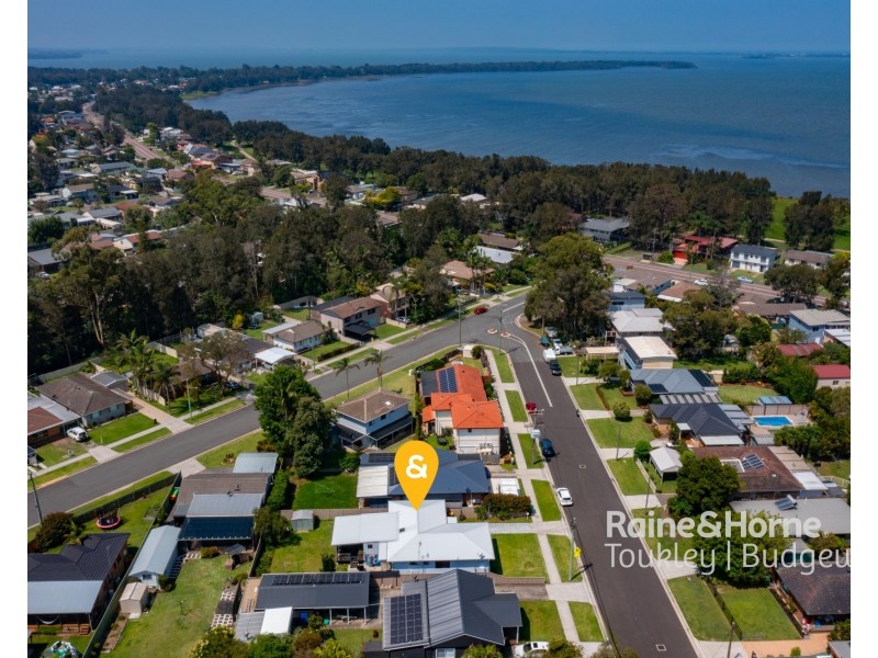 3 St James Avenue, Berkeley Vale NSW 2261
