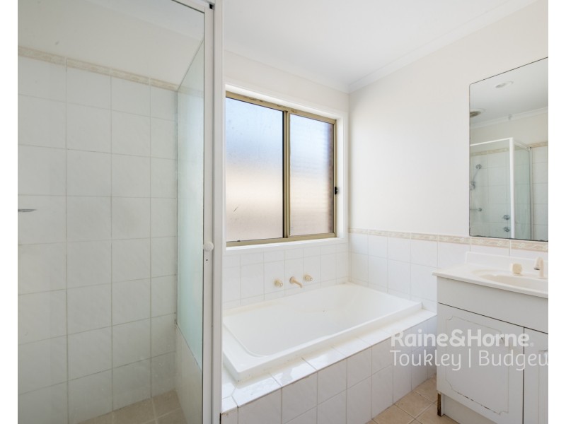 12 Winchester Drive, Lake Munmorah NSW 2259