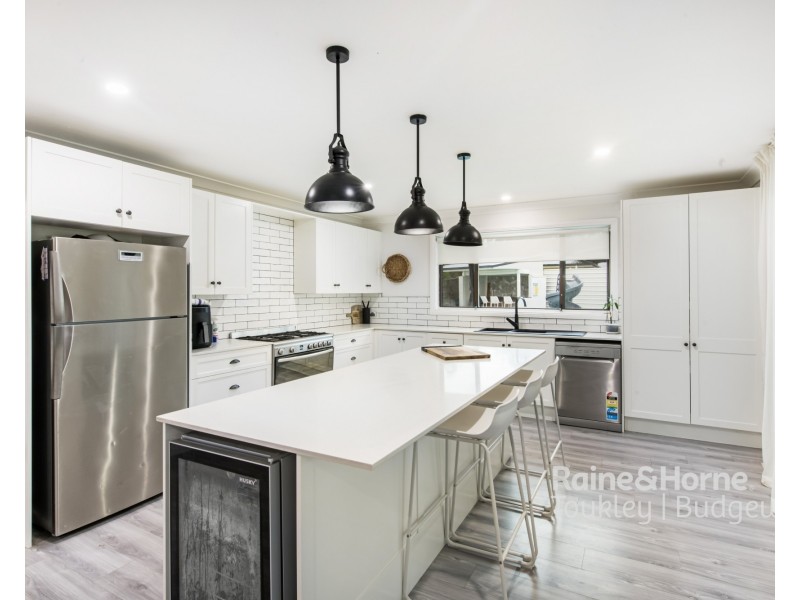 18 Wailele Avenue, Halekulani NSW 2262