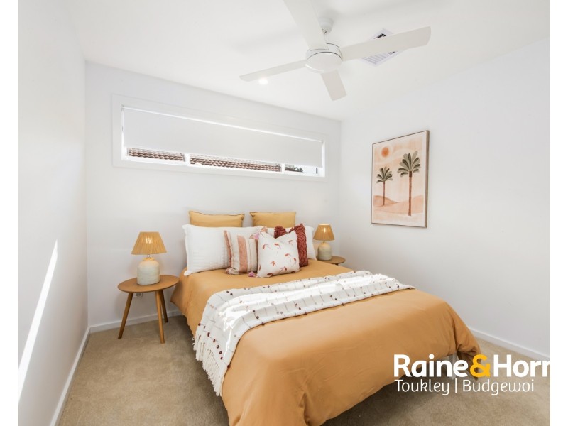 7b Courigal St, Lake Haven NSW 2263