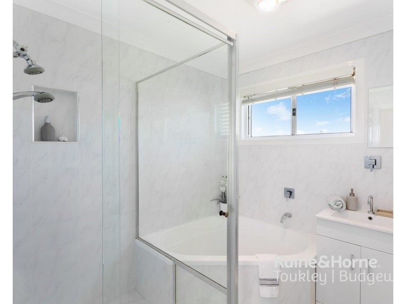 24 Durham Road, Gorokan NSW 2263