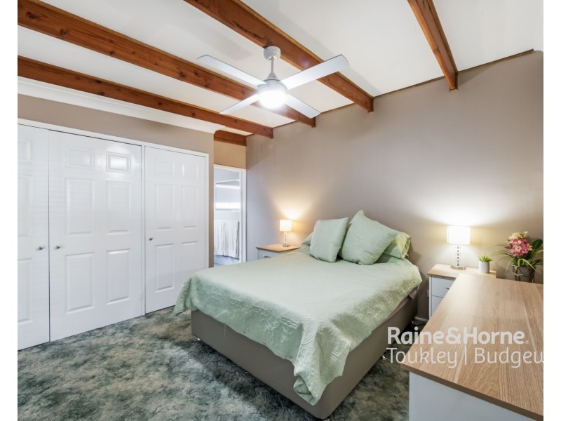 8 Goorama Avenue, San Remo NSW 2262