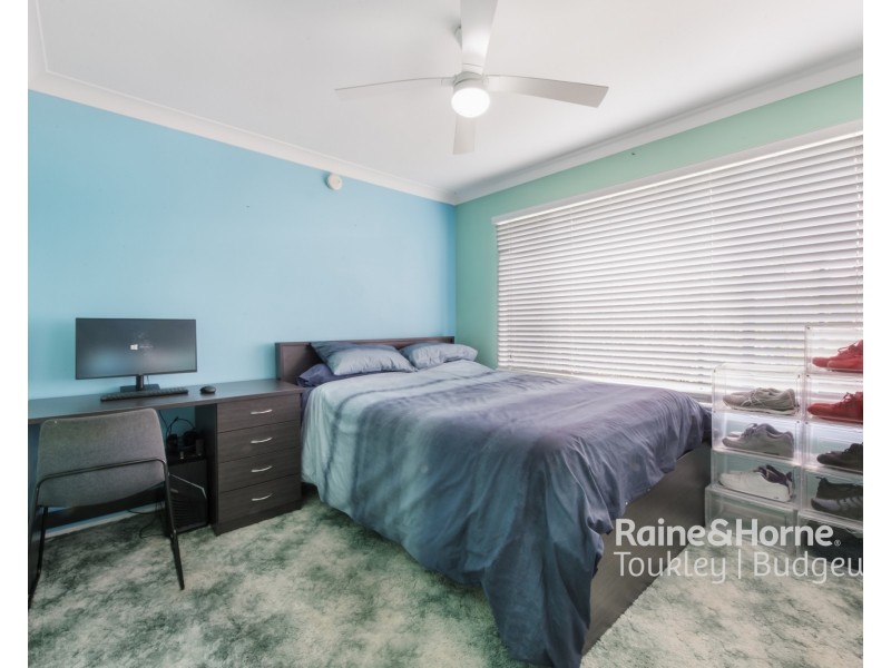 8 Goorama Avenue, San Remo NSW 2262