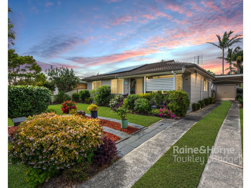 27 Nicholson Crescent, Toukley NSW 2263