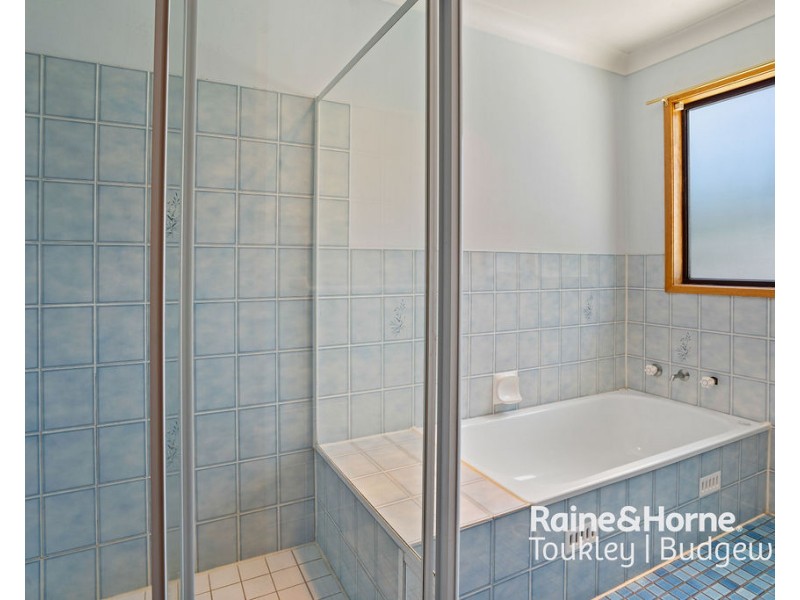 13 Bridge Avenue, Chain Valley Bay NSW 2259