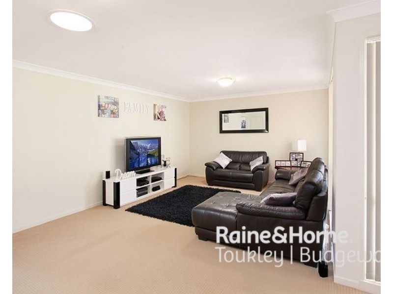 6 Vulcan Place, Hamlyn Terrace NSW 2259