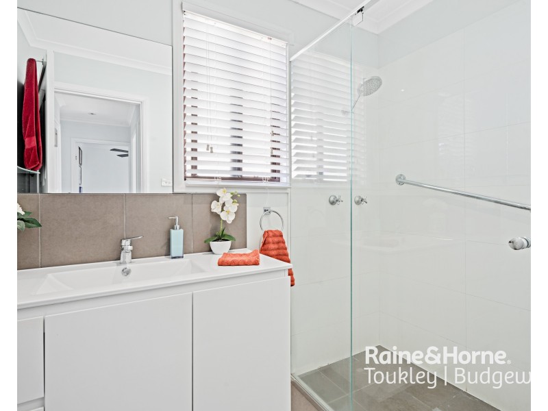 142/186 Sunrise Avenue, Halekulani NSW 2262