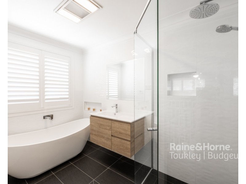 111 Sunrise Avenue, Halekulani NSW 2262