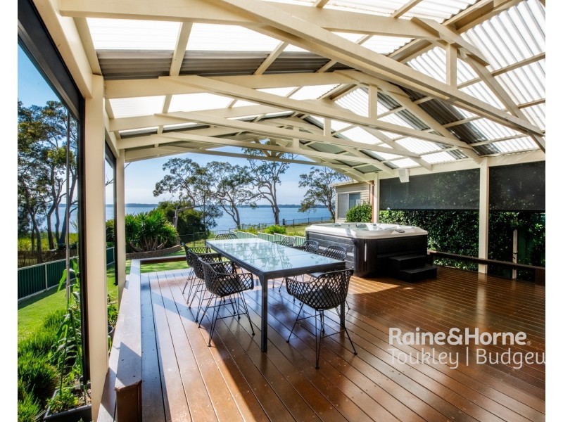 111 Sunrise Avenue, Halekulani NSW 2262