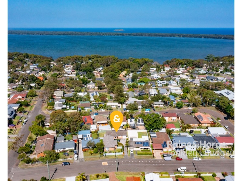 2/87 Woolana Avenue, Halekulani NSW 2262