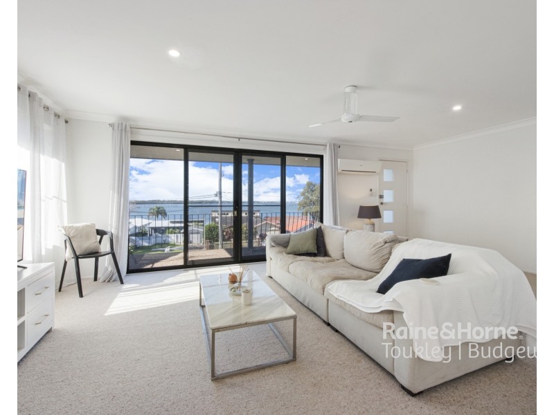133 Scenic Drive, Budgewoi NSW 2262