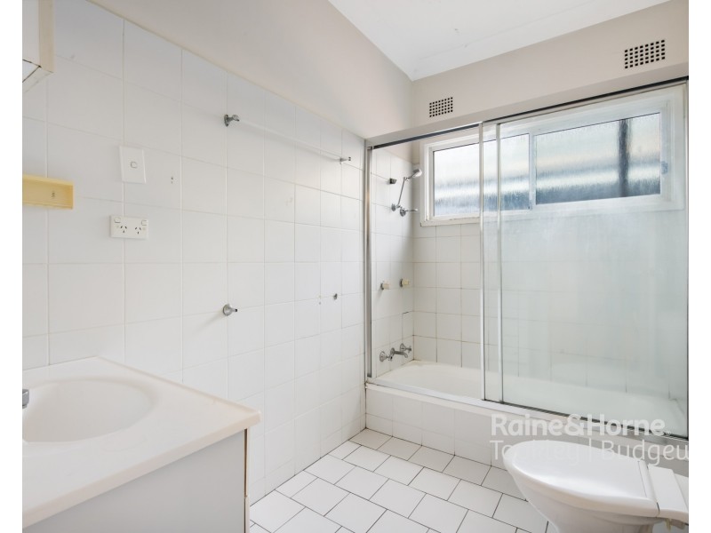 70 Scenic Drive, Budgewoi NSW 2262