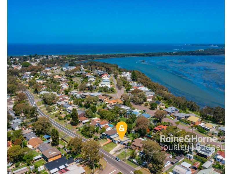70 Scenic Drive, Budgewoi NSW 2262