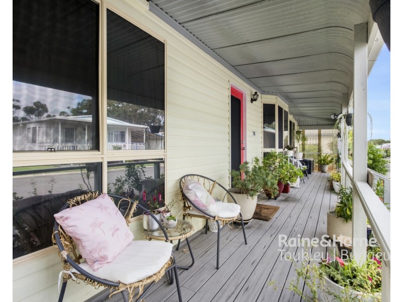 76/25 Mulloway Road, Chain Valley Bay NSW 2259