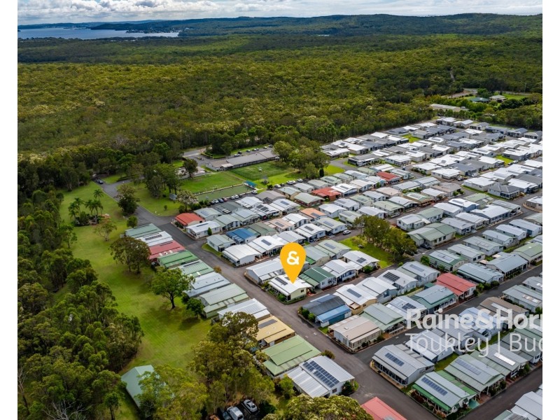 76/25 Mulloway Road, Chain Valley Bay NSW 2259