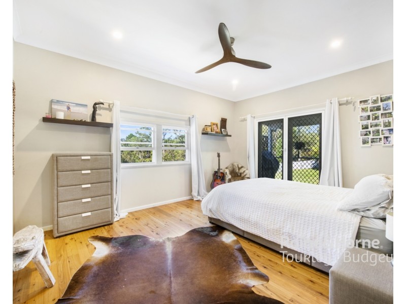 12 Hillcrest Road, Mirrabooka NSW 2264