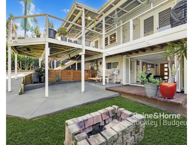 12 Hillcrest Road, Mirrabooka NSW 2264