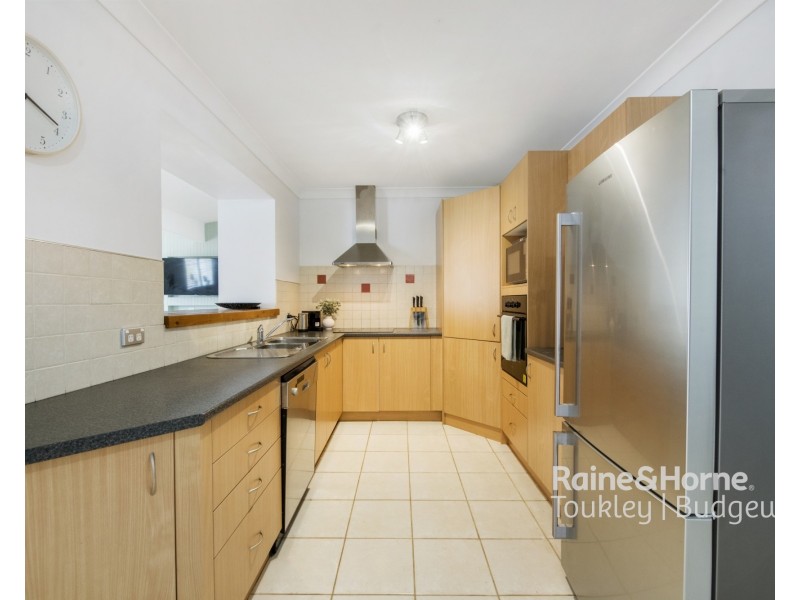 9 Tarwarri Road, Summerland Point NSW 2259