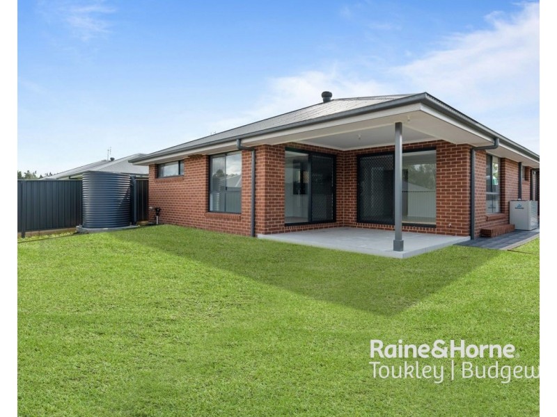 34 Columbus Street, Hamlyn Terrace NSW 2259