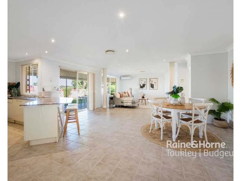 21 Bay Vista Way, Gwandalan NSW 2259