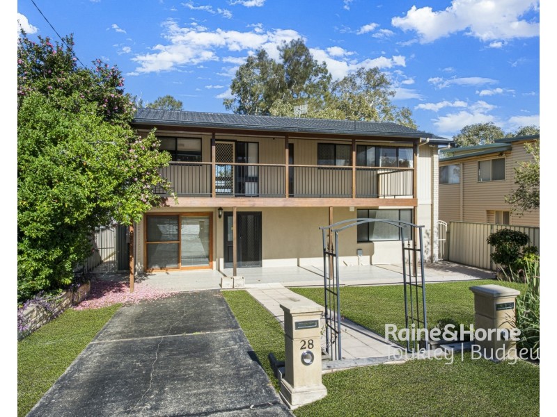 28 Woodland Parkway, Buff Point NSW 2262