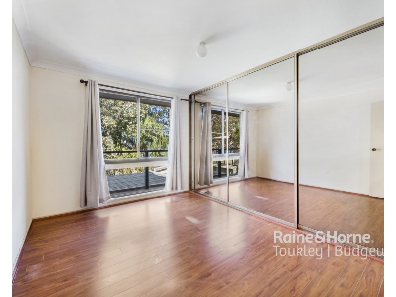 28 Woodland Parkway, Buff Point NSW 2262