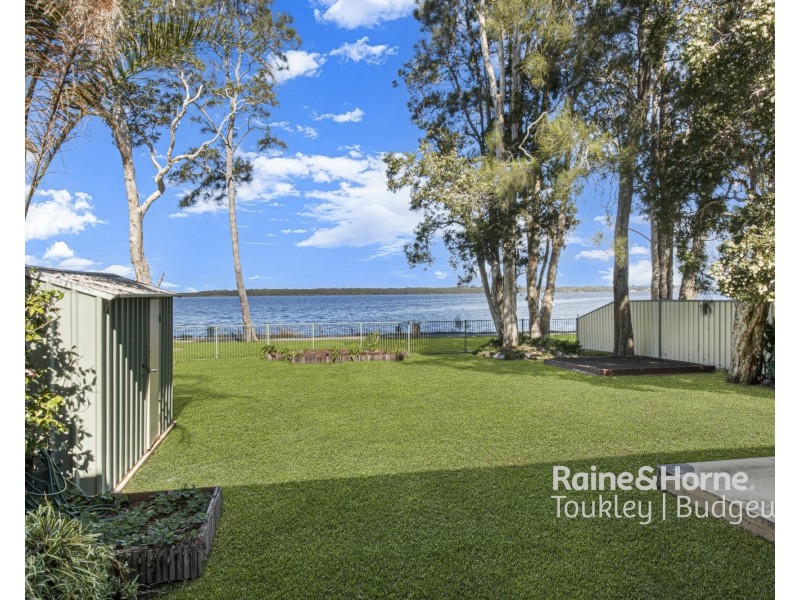 28 Woodland Parkway, Buff Point NSW 2262